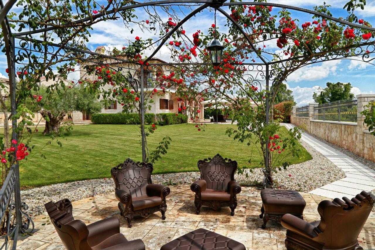 Villa Carolus-Luxurious Istrian Villa Barat  Dış mekan fotoğraf