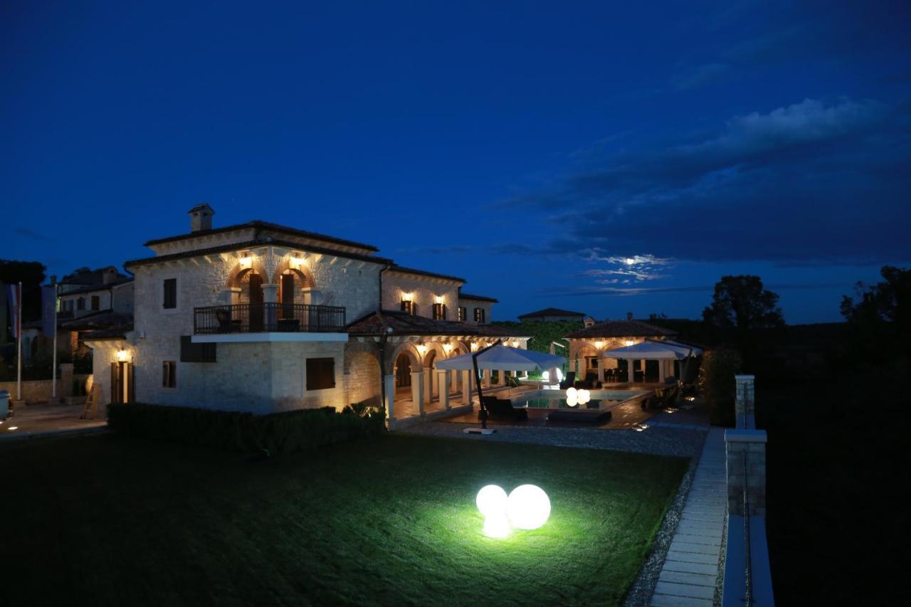 Villa Carolus-Luxurious Istrian Villa Barat  Dış mekan fotoğraf