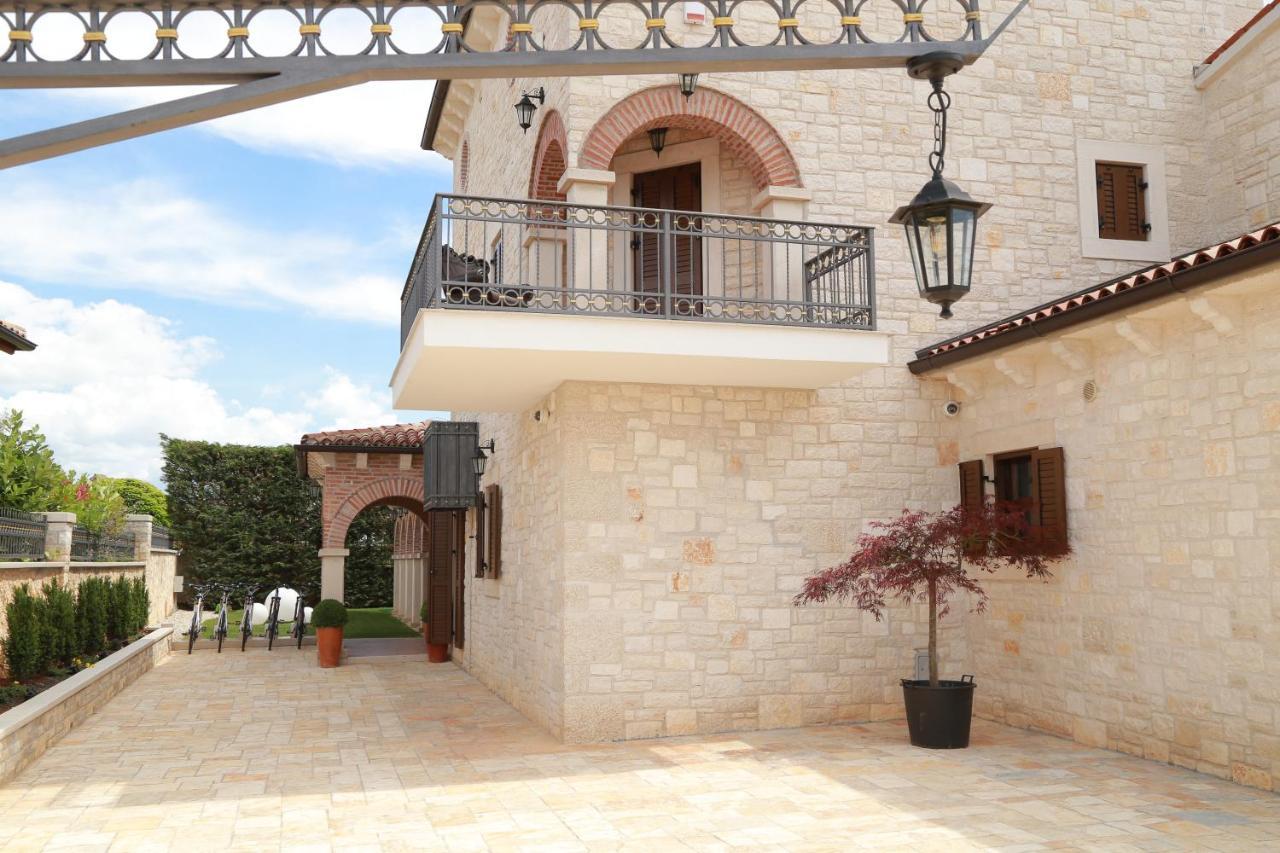 Villa Carolus-Luxurious Istrian Villa Barat  Dış mekan fotoğraf