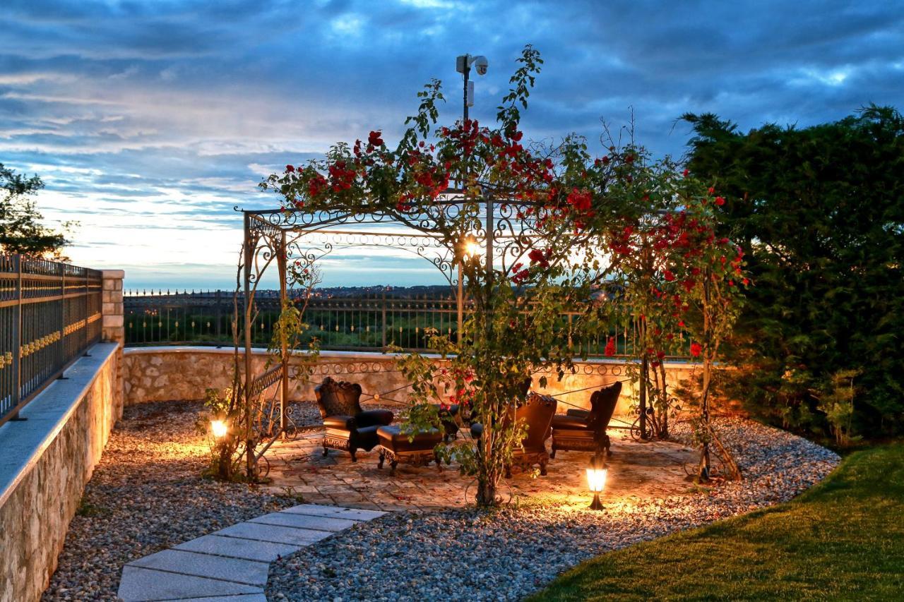 Villa Carolus-Luxurious Istrian Villa Barat  Dış mekan fotoğraf