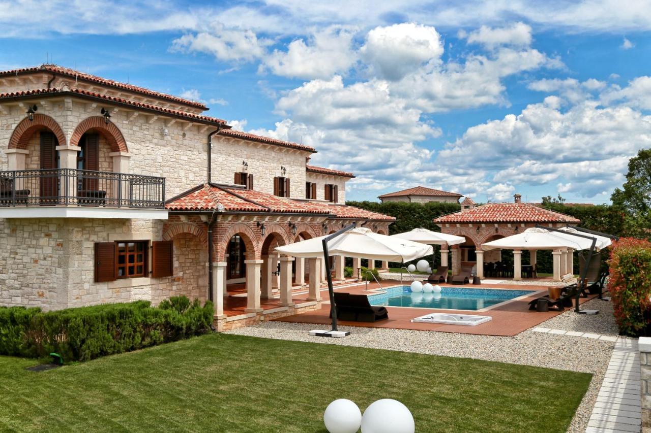 Villa Carolus-Luxurious Istrian Villa Barat  Dış mekan fotoğraf