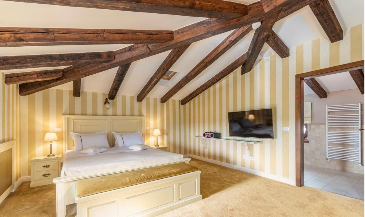 Villa Carolus-Luxurious Istrian Villa Barat  Dış mekan fotoğraf