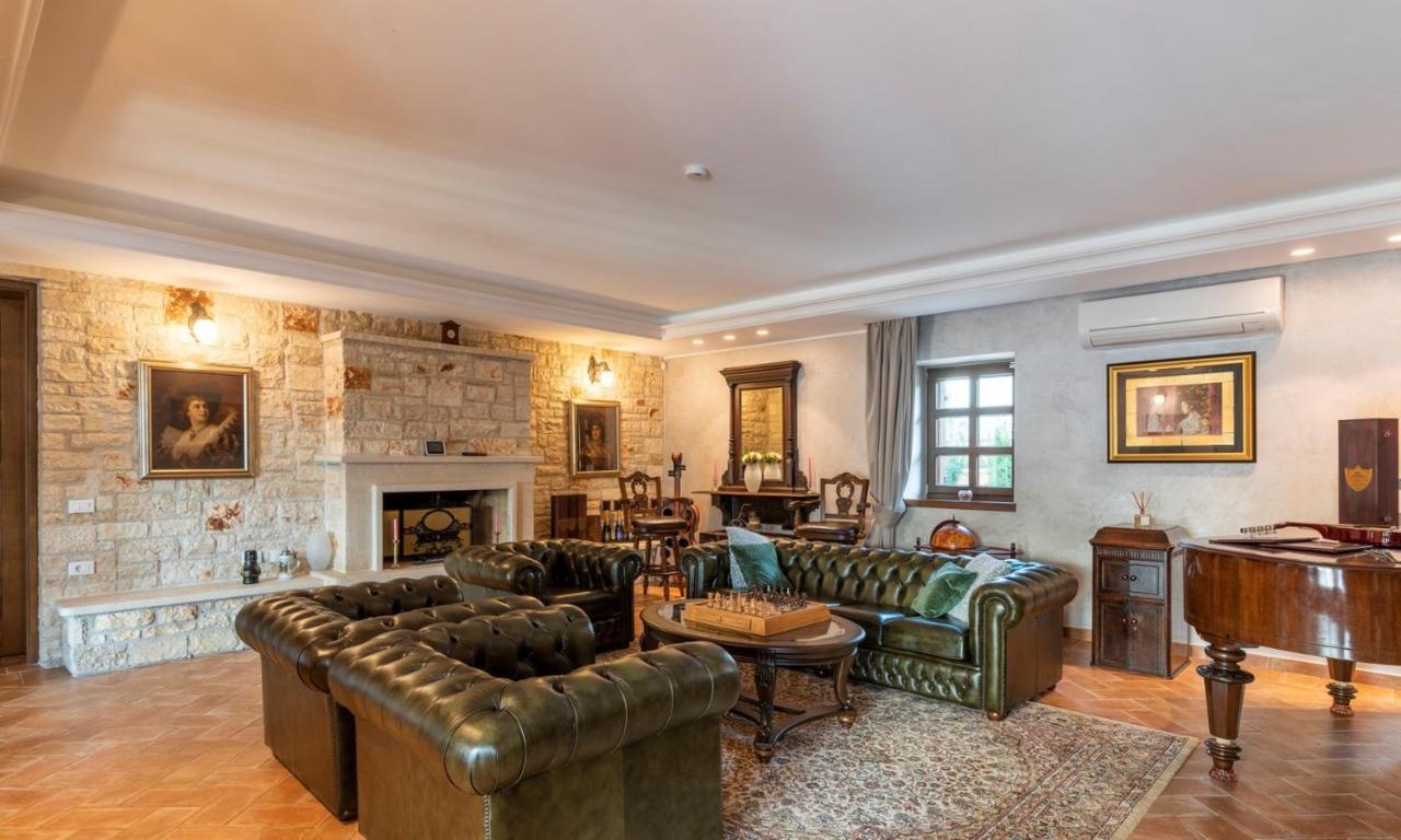 Villa Carolus-Luxurious Istrian Villa Barat  Dış mekan fotoğraf