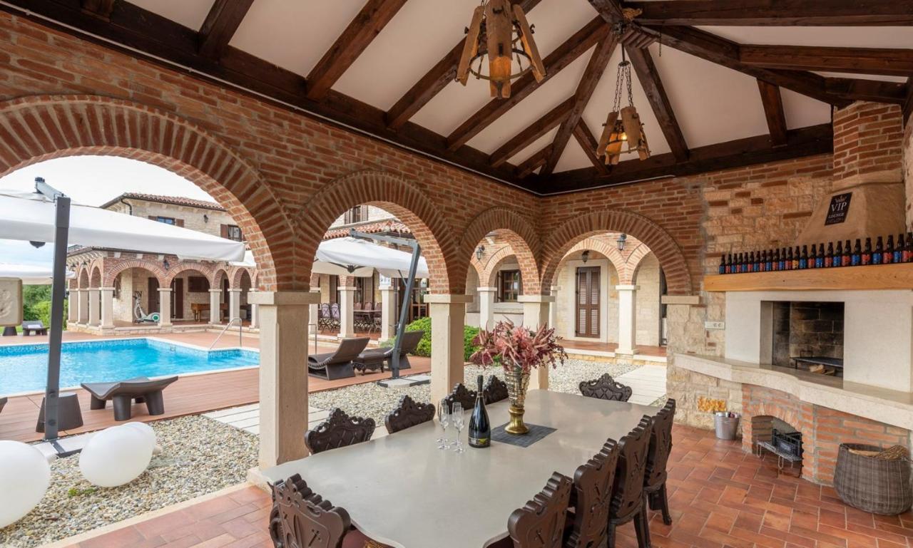Villa Carolus-Luxurious Istrian Villa Barat  Dış mekan fotoğraf