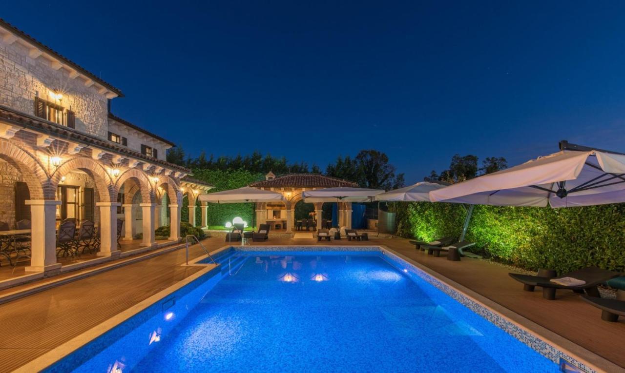Villa Carolus-Luxurious Istrian Villa Barat  Dış mekan fotoğraf